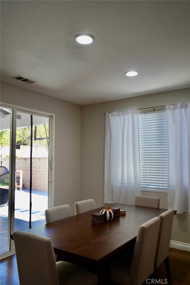 29223 Bernardo Way Valencia, CA 91354 - Photo 10 of 42