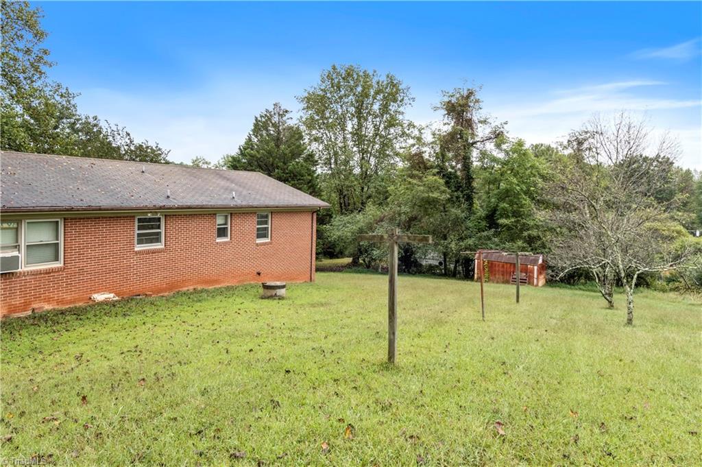 139 Duke Road Mount Airy, NC 27030 - Photo 21 of 23 Gallery Image 21