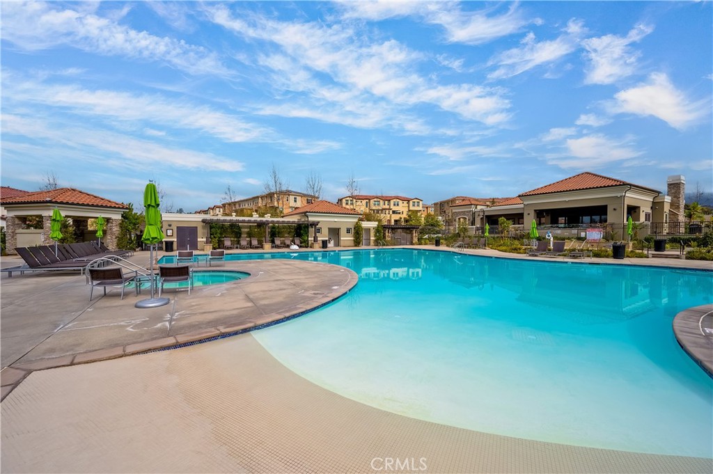 407 Coyote Pass Lake Forest, CA 92610 - Photo 38 of 40