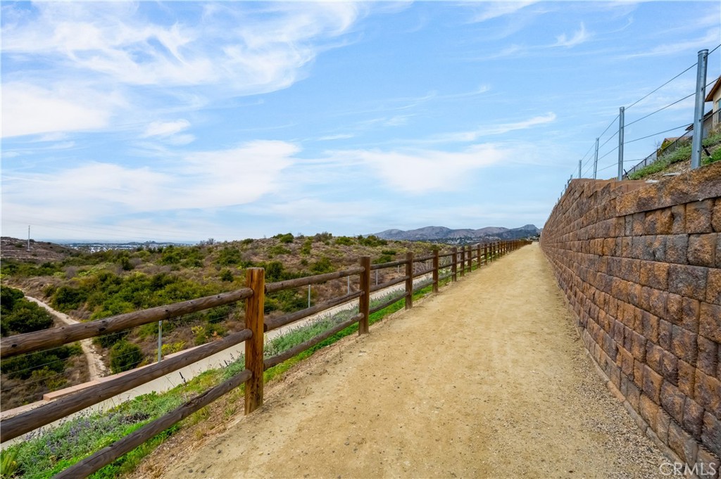 407 Coyote Pass Lake Forest, CA 92610 - Photo 40 of 40