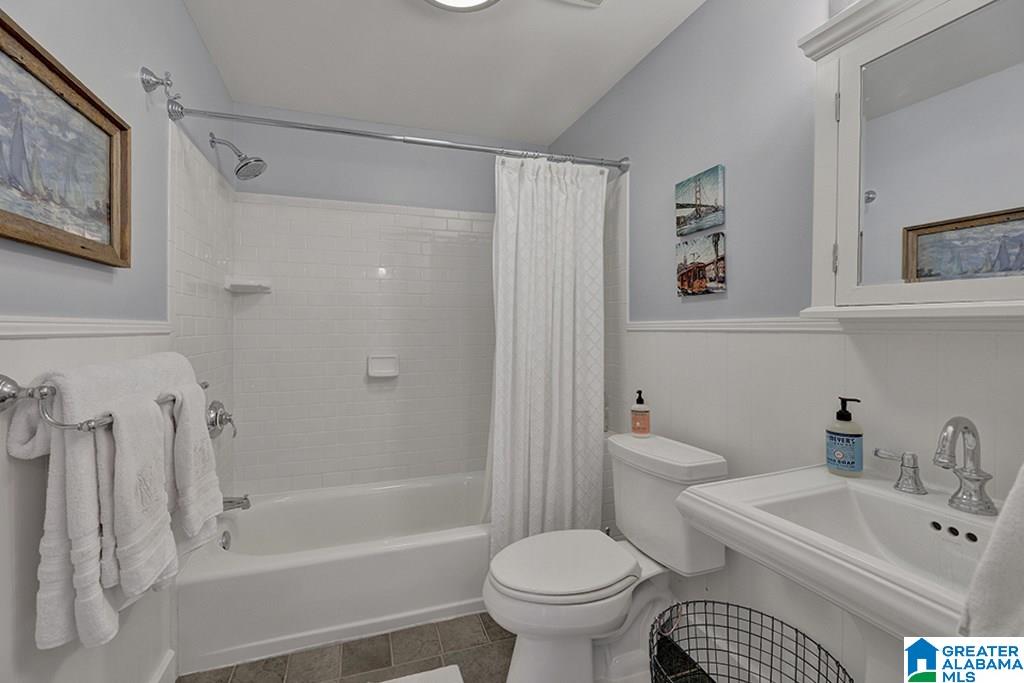 640 39th Street South Birmingham, AL 35222 - Photo 23 of 31