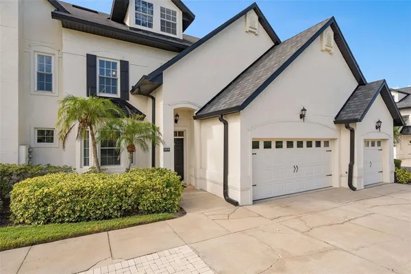 $299,000 | 13436 Fountainbleau Drive, Unit 25, Clermont, FL 34711