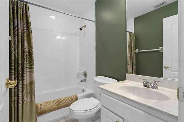 $299,000 | 13436 Fountainbleau Drive, Unit 25, Clermont, FL 34711