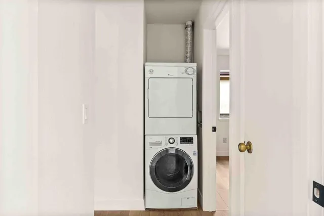 $649,000 | 711 South Bayshore Boulevard, Unit 22, San Mateo, CA 94401