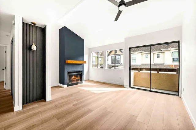 $649,000 | 711 South Bayshore Boulevard, Unit 22, San Mateo, CA 94401