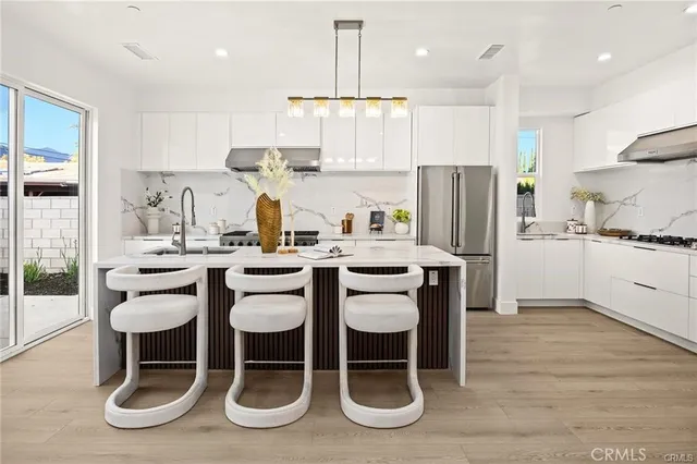 $2,980,000 | 3815 Sycamore Avenue, Pasadena, CA 91107