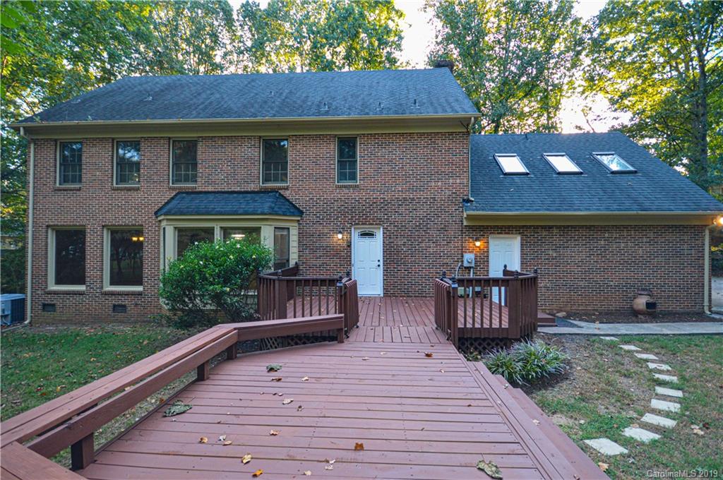 9208 4 Farms Road Charlotte, NC 28215 - Photo 35 of 41 Gallery Image 35