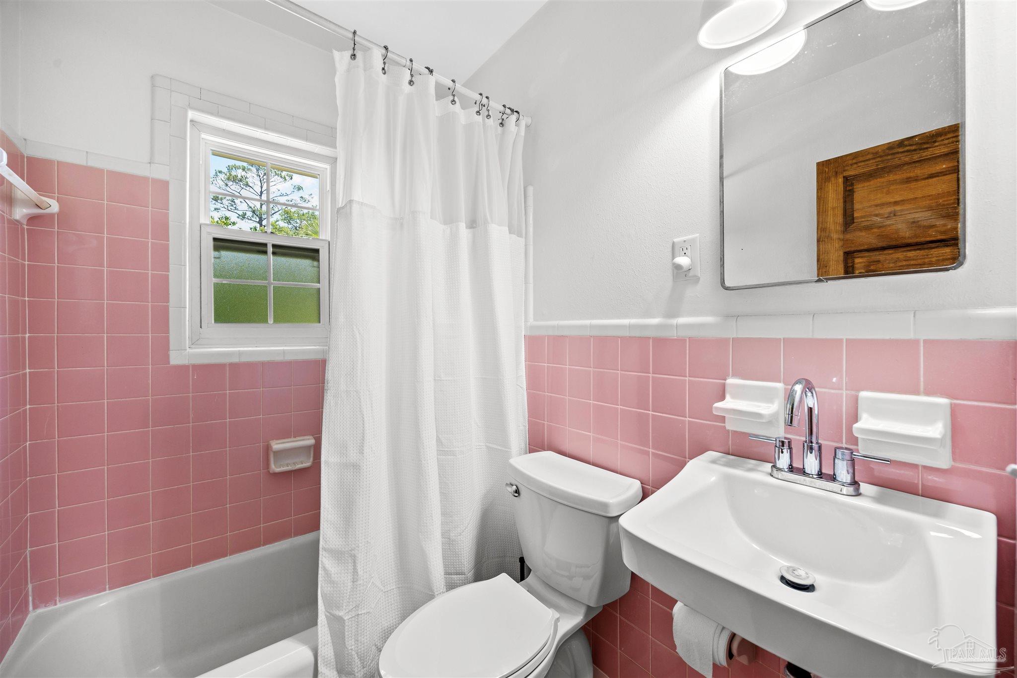 4067 Parkview Street Pace, FL 32571 - Photo 16 of 46