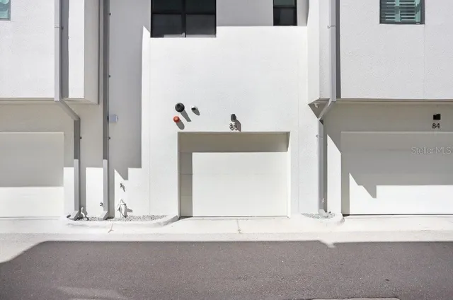 a view of a entryway