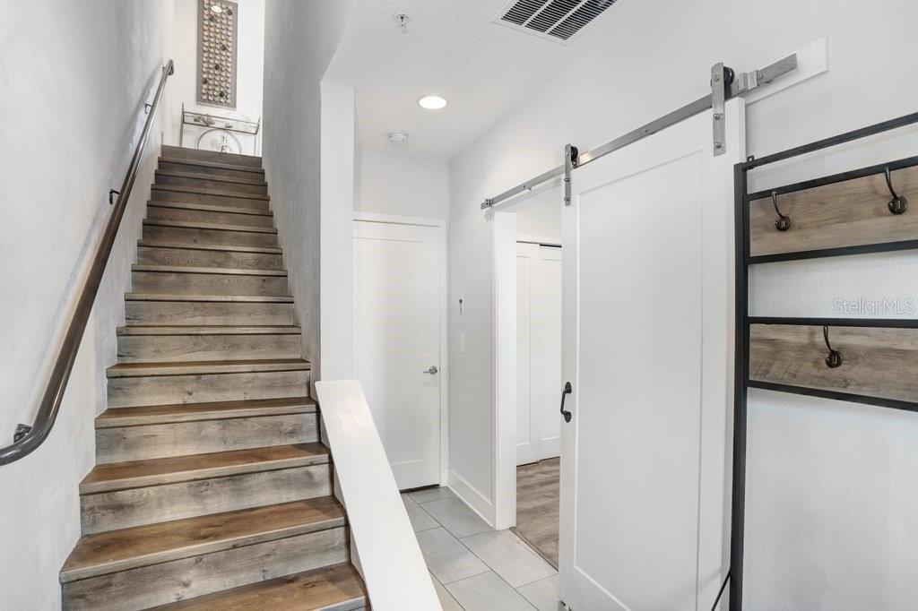 2511 North Grady Avenue, Unit 85 Tampa, FL 33607 - Photo 3 of 25