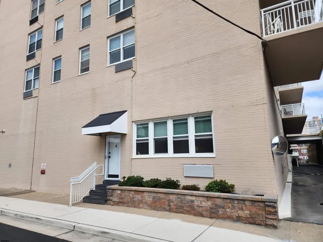 $1,500 | 9400 Atlantic Avenue, Unit A1, Margate City, NJ 08402