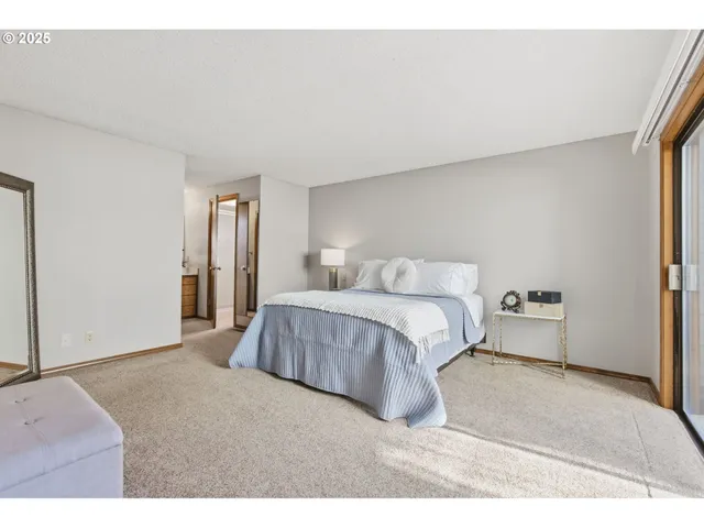 $615,000 | 993 Robin Hood Avenue, Eugene, OR 97401