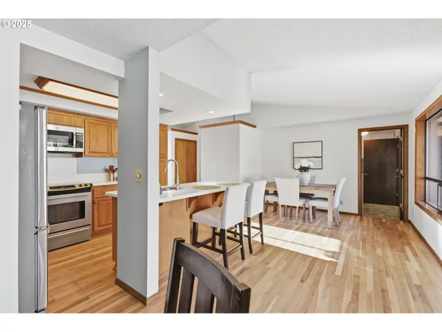 $615,000 | 993 Robin Hood Avenue, Eugene, OR 97401