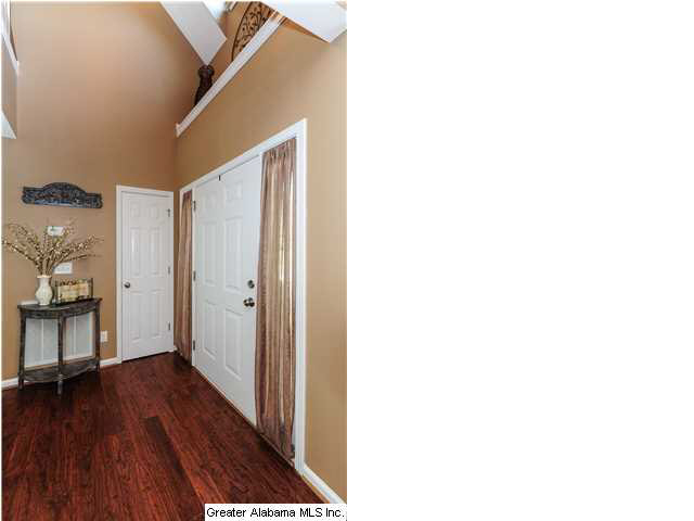 344 Lane Park Trail Alabaster, AL 35114 - Photo 4 of 32