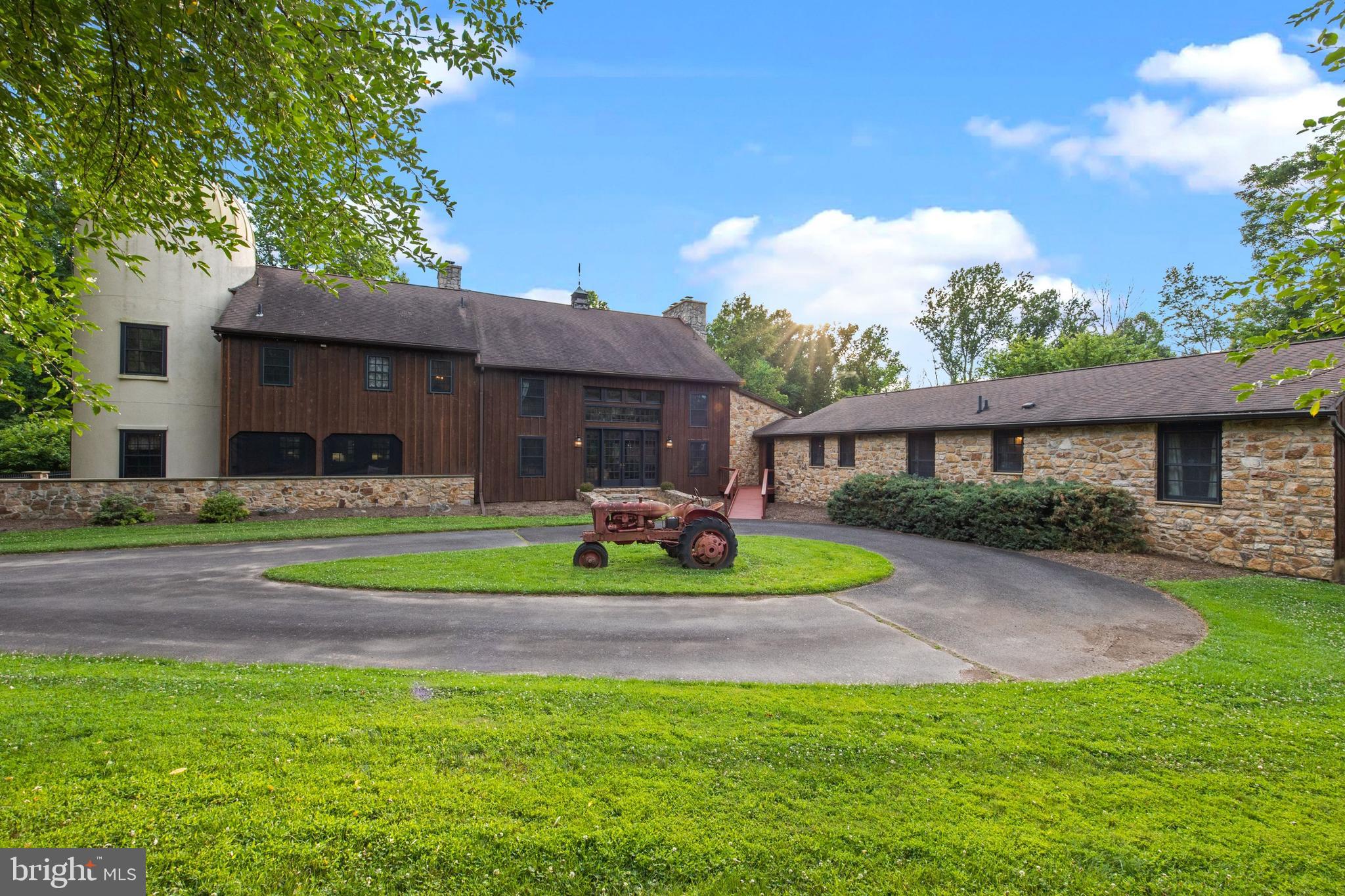 175 Pleasant Valley Road Titusville, NJ 08560 - Photo 121 of 137 Front Circular Drive