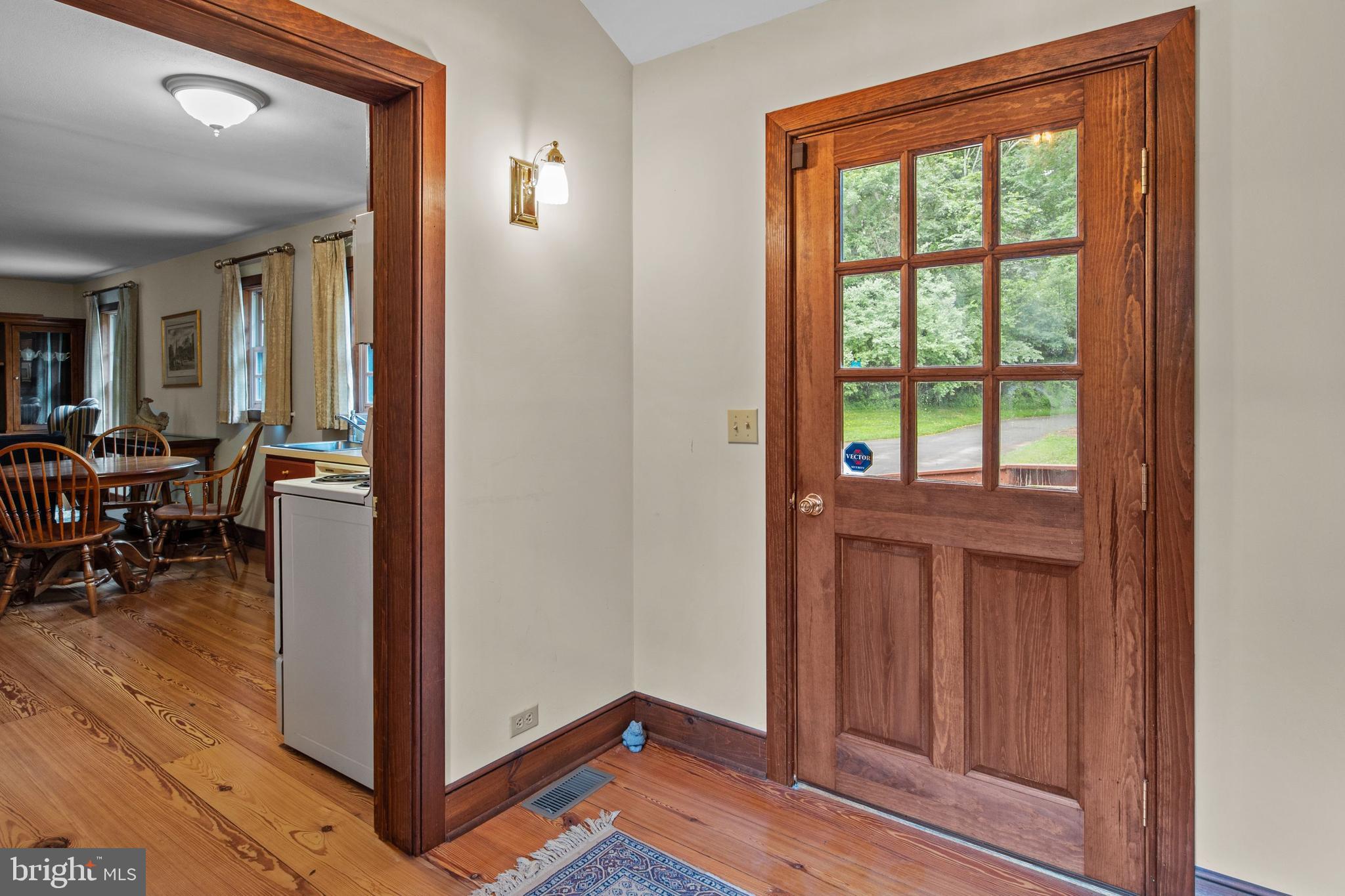 175 Pleasant Valley Road Titusville, NJ 08560 - Photo 79 of 137 In-Law Suite Entry