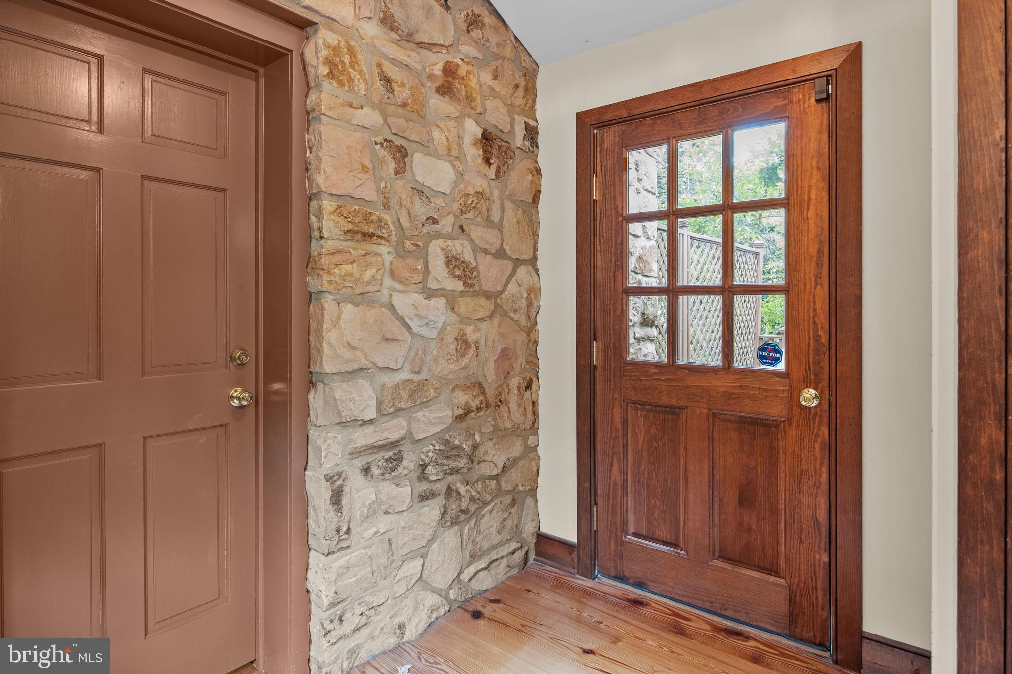 175 Pleasant Valley Road Titusville, NJ 08560 - Photo 80 of 137 In-Law Suite Door to Deck