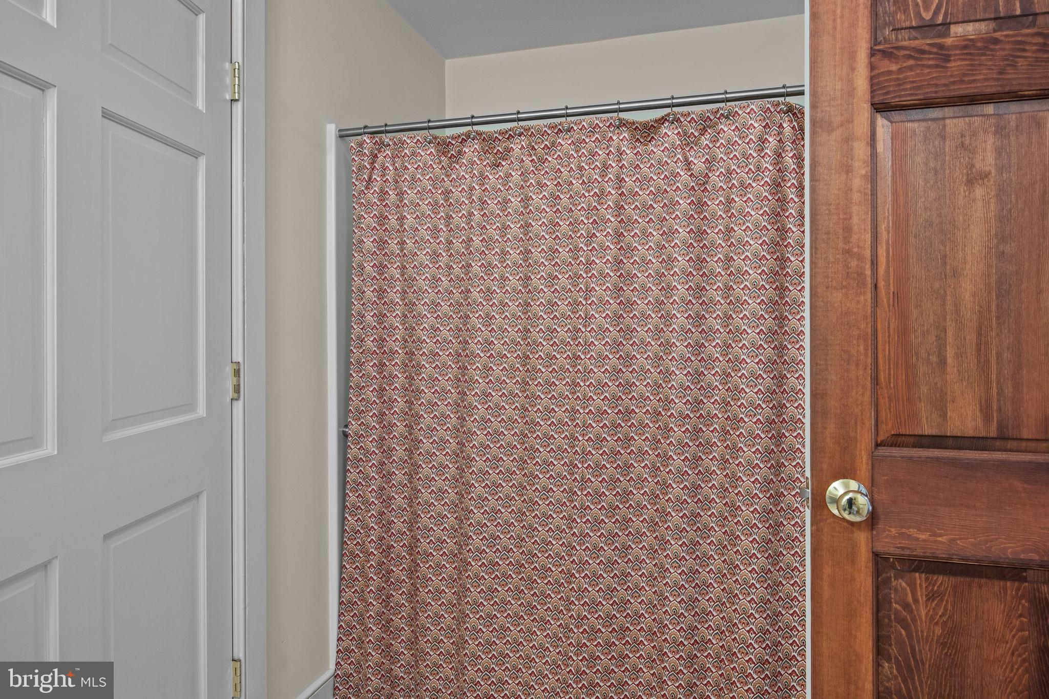 175 Pleasant Valley Road Titusville, NJ 08560 - Photo 92 of 137 In-Law Suite Bathroom 1