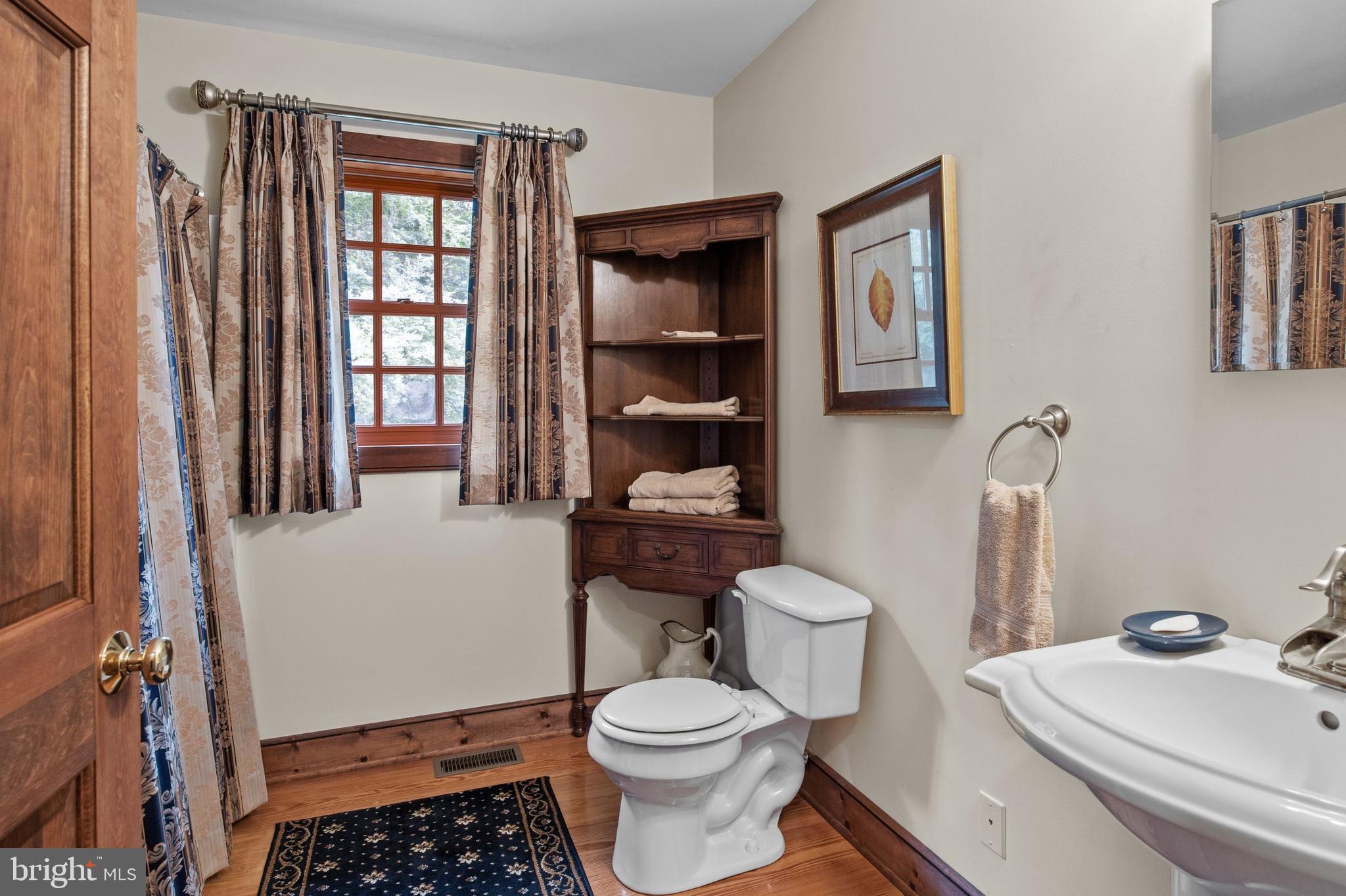 175 Pleasant Valley Road Titusville, NJ 08560 - Photo 95 of 137 In-Law Suite Hall Bath