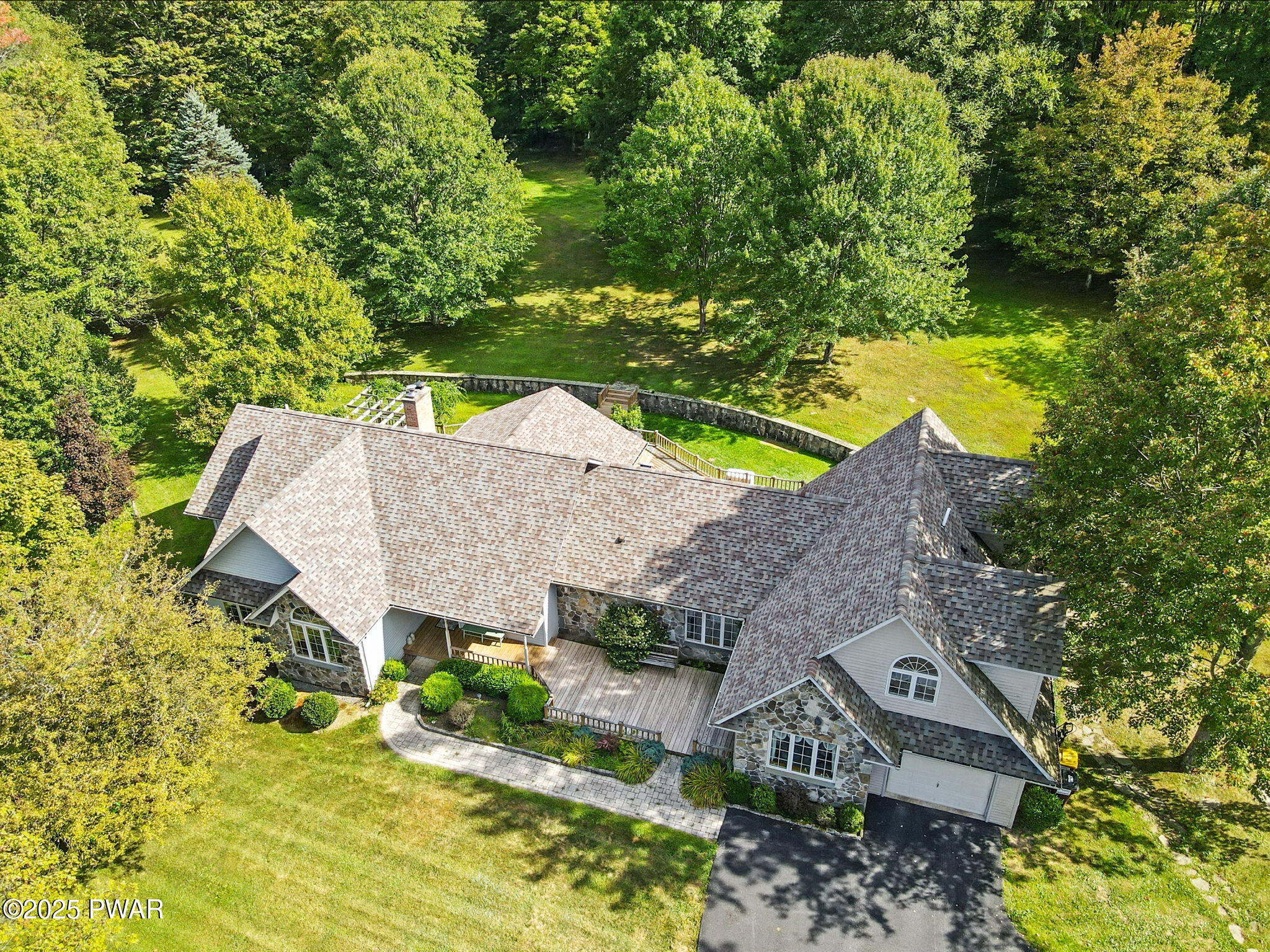 36 Stone Bridge Lane Waymart, PA 18472 - Photo 5 of 99
