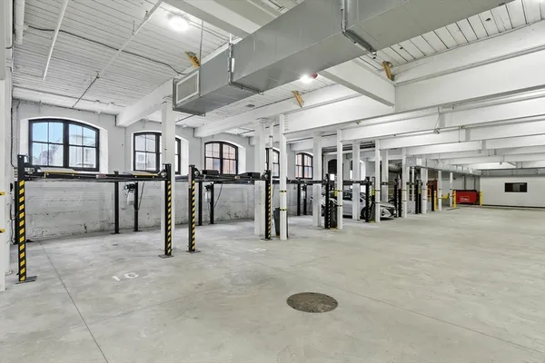 $359,000 | 55 Sterling Street, Unit 306, Clinton, MA 01510
