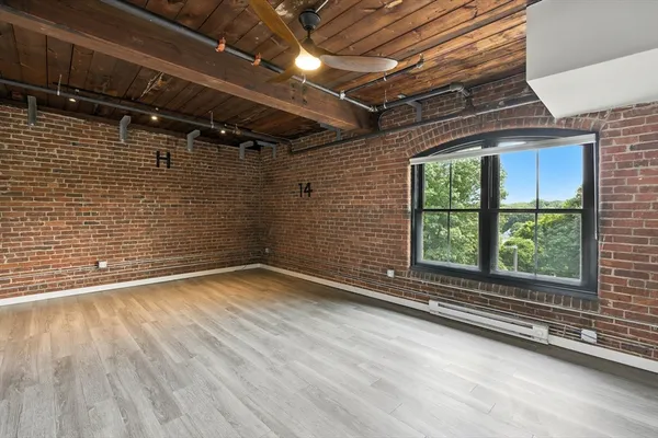 $359,000 | 55 Sterling Street, Unit 306, Clinton, MA 01510