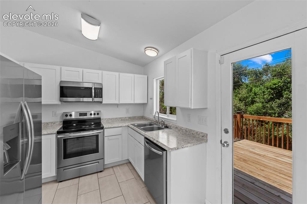 585 Blossom Field Road Fountain, CO 80817 - Photo 8 of 27