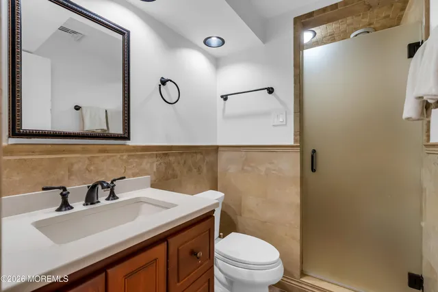 $65,000 | 455 West Lincoln Avenue, Oakhurst, NJ 07755