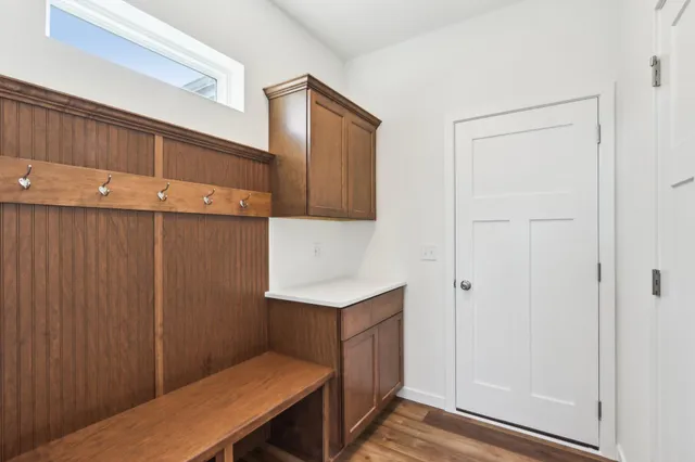 $595,000 | 1286 Olde Highlander Drive, Oconomowoc, WI 53066