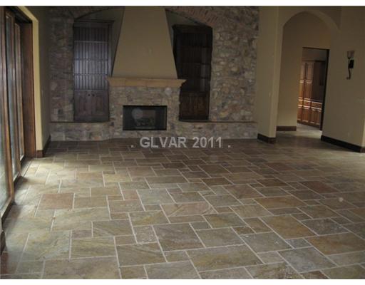 17 Rue Grimaldi Way Henderson, NV 89011 - Photo 2 of 7 Den.
