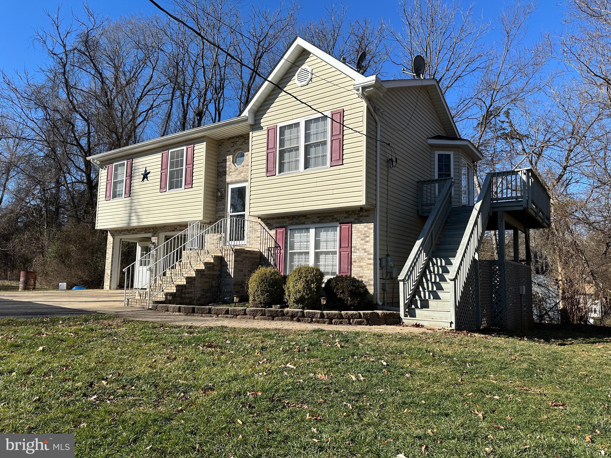 39 Mulberry Road Front Royal, VA 22630 - Photo 1 of 23 Gallery Image 1