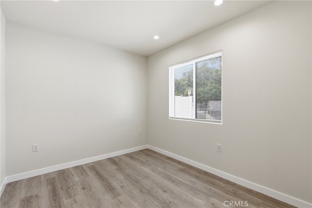 10012 Plainview Avenue Tujunga, CA 91042 - Photo 29 of 36 ADU Bedroom 1