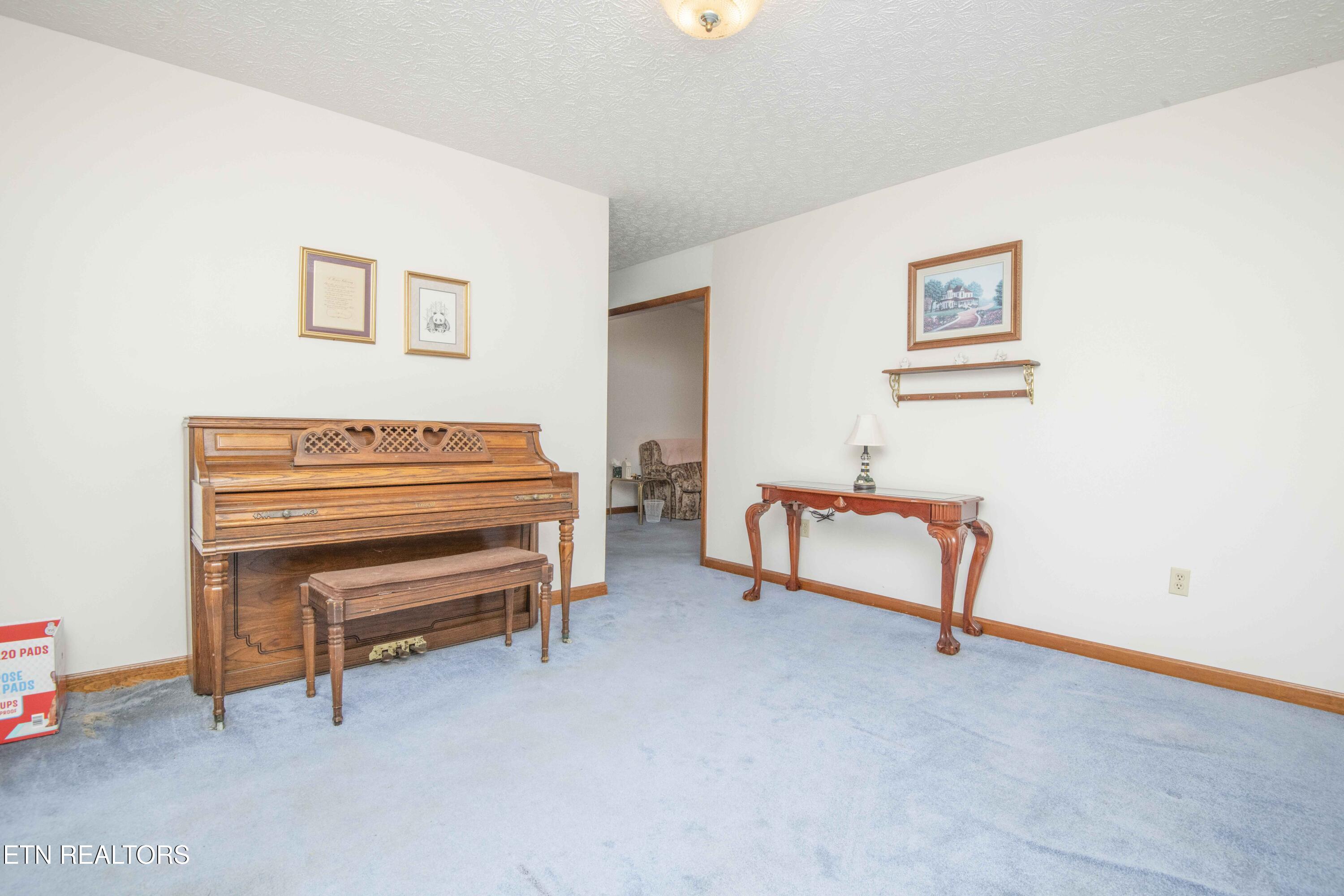 101 Big Valley Road Andersonville, TN 37705 - Photo 24 of 55 foyer_1