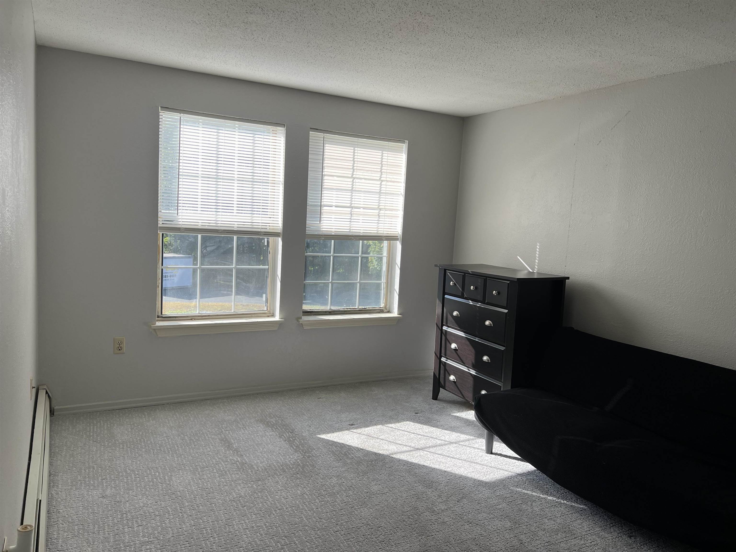 20 Wolf Road, Unit C43 Lebanon, NH 03766 - Photo 4 of 10 Gallery Image 4