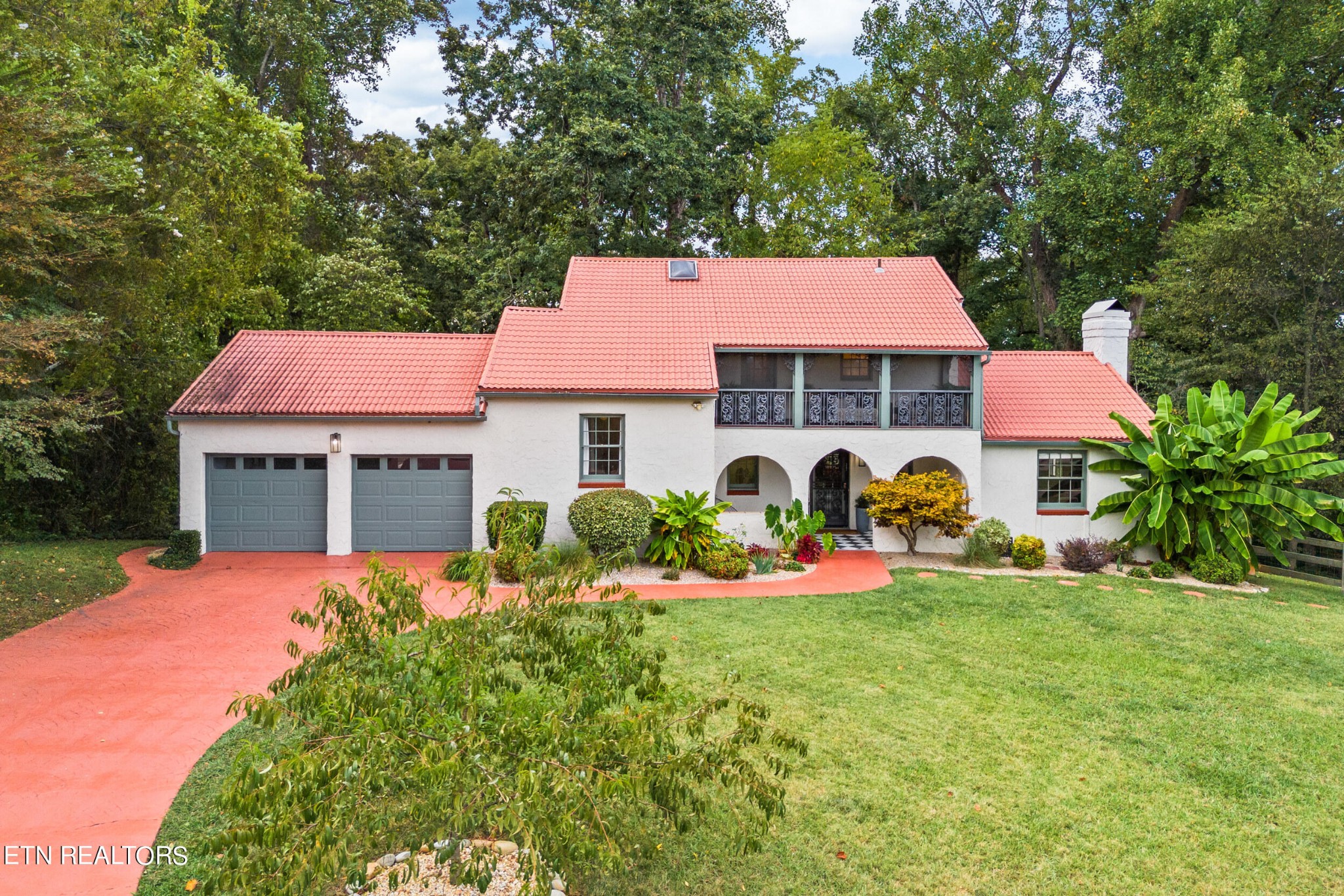 5801 East Sunset Road Knoxville, TN 37914 - Photo 2 of 45 Gallery Image 2
