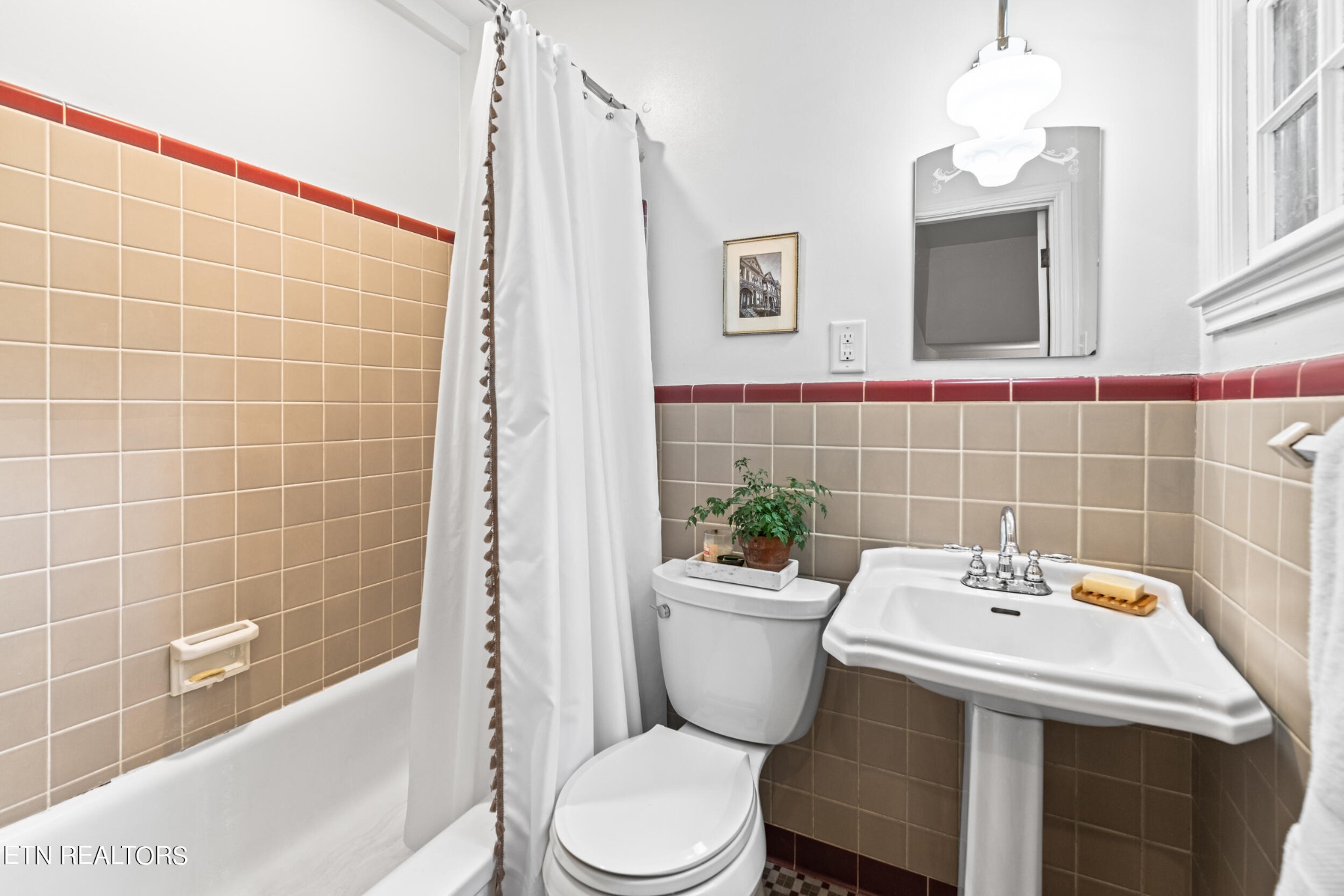 5801 East Sunset Road Knoxville, TN 37914 - Photo 24 of 45 Gallery Image 24
