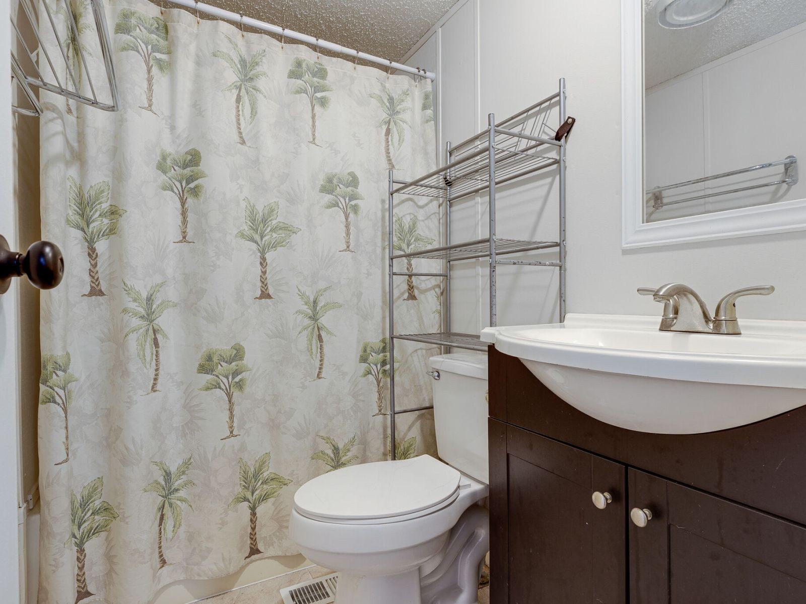411 Stage Road Charlotte, TN 37036 - Photo 7 of 10 Gallery Image 7