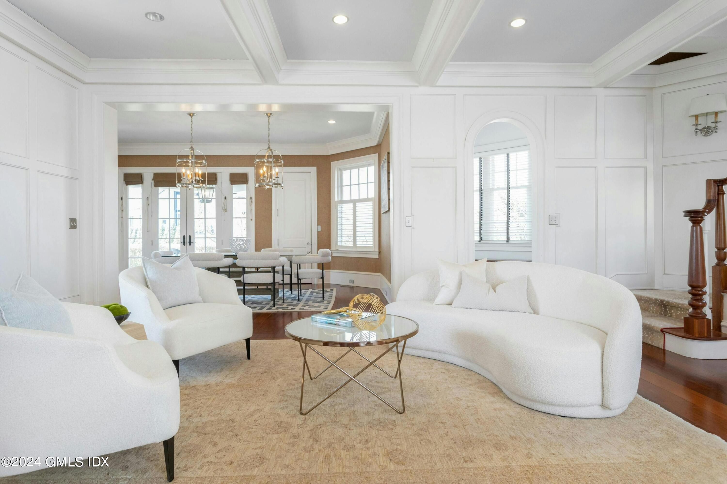53 Keofferam Road Old Greenwich, CT 06870 - Photo 14 of 37 014-419023-012-460941-_X0A0319_13202749_