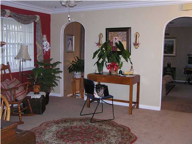 1414 Scott Road Niceville, FL 32578 - Photo 3 of 11 Gallery Image 3