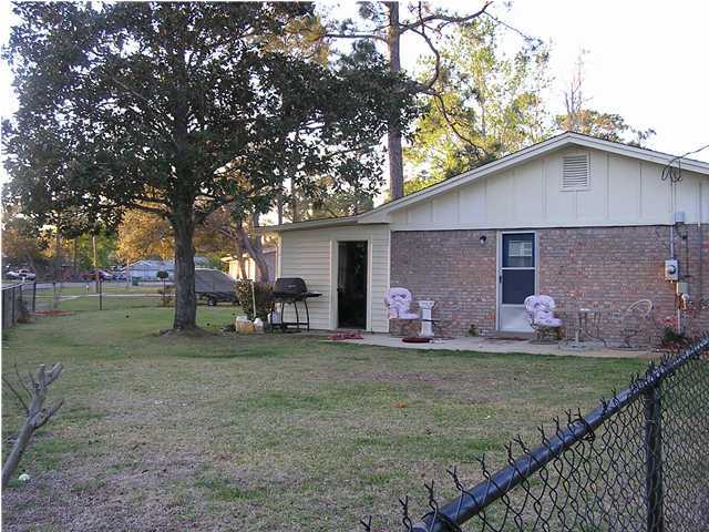 1414 Scott Road Niceville, FL 32578 - Photo 10 of 11 Gallery Image 10