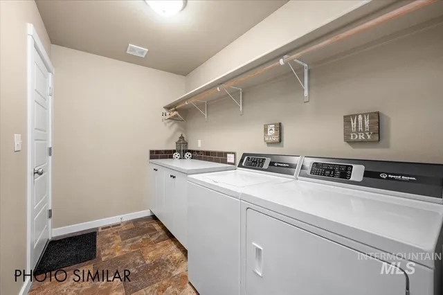 $348,299 | 945 Twilight Street, Weiser, ID 83672