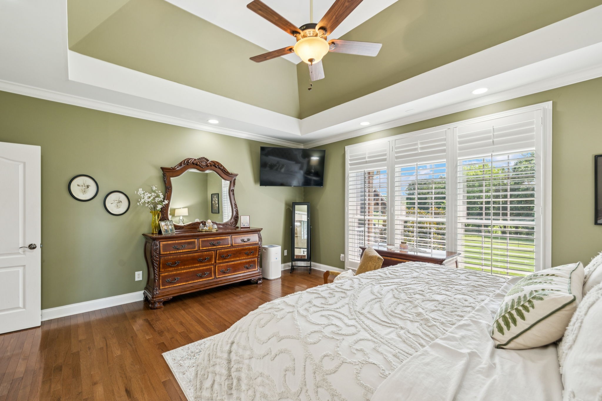 3056 Southeast Tater Peeler Road Lebanon, TN 37090 - Photo 47 of 100 a bedroom with a bed and a chandelier