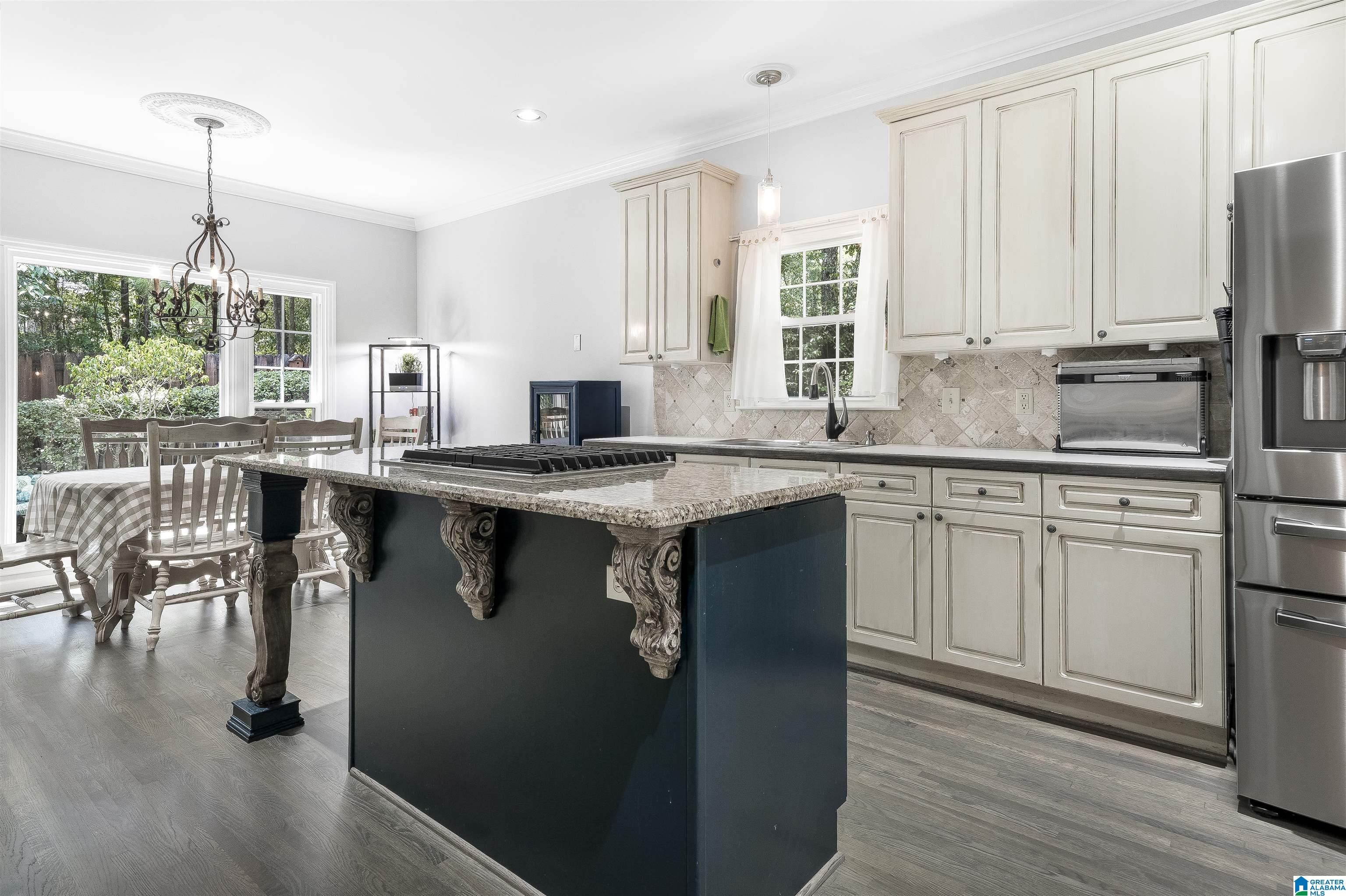 1013 Lake Point Lane Birmingham, AL 35244 - Photo 15 of 53