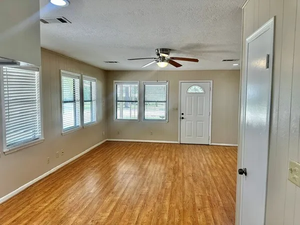 $2,000 | 30507 Quinn Road, Tomball, TX 77375