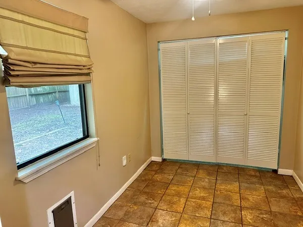 $2,000 | 30507 Quinn Road, Tomball, TX 77375