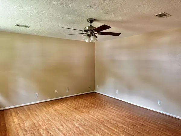 $2,000 | 30507 Quinn Road, Tomball, TX 77375