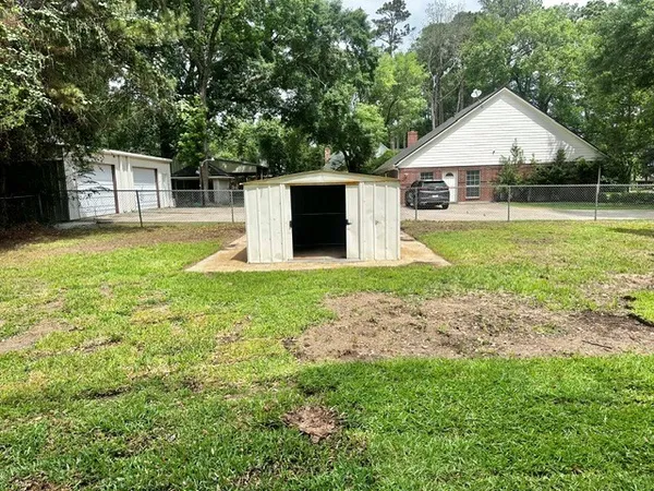 $2,000 | 30507 Quinn Road, Tomball, TX 77375