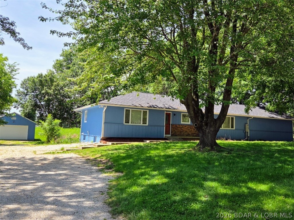 11048 Nebo Road Versailles, MO 65084 - Photo 2 of 34