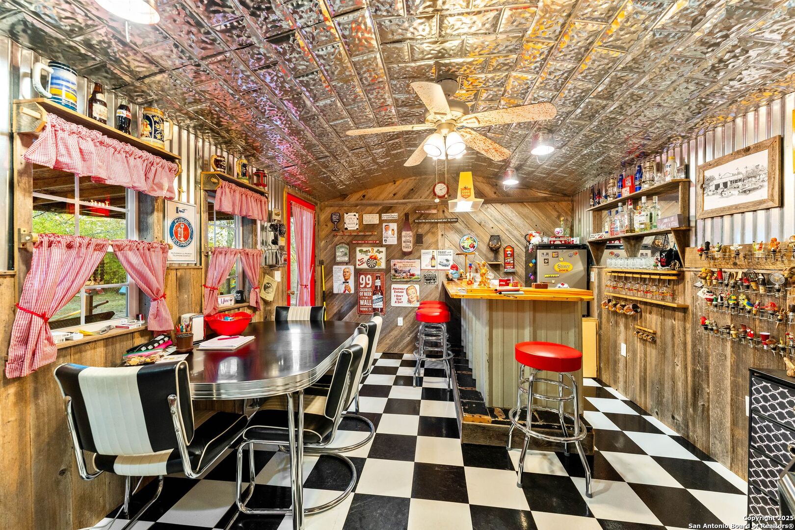 256 County Road 5716 Lytle, TX 78052 - Photo 26 of 59