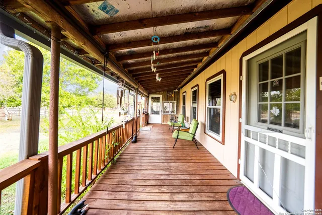 $380,000 | 256 County Road 5716, Lytle, TX 78052